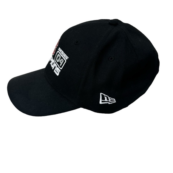 2004 Boston Red Sox World Series Champions - Picture 4 of 6